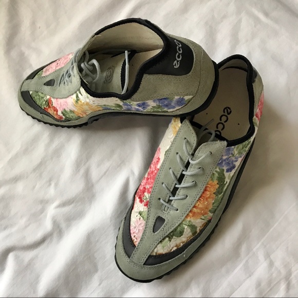 ecco floral shoes